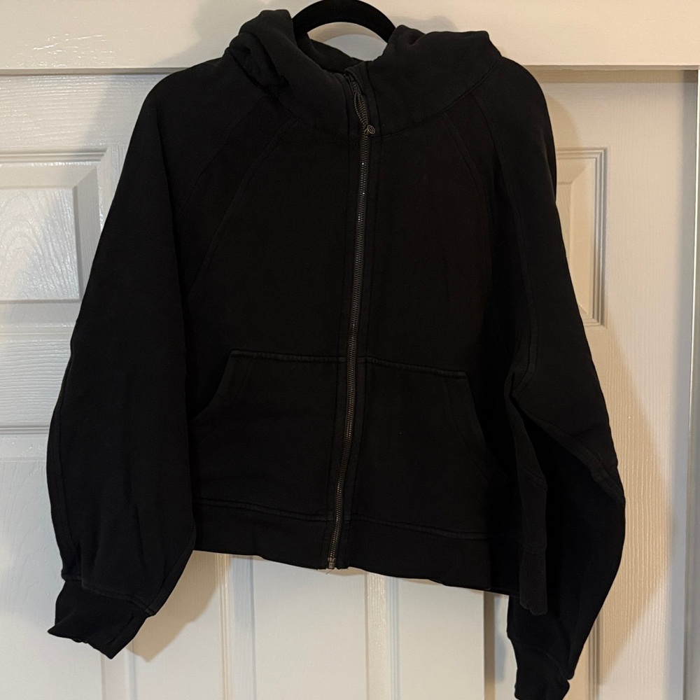 Lululemon full zip with hood scuba